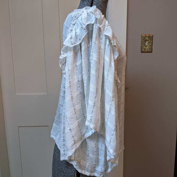 Part Two Copenhagen blouse with ruffled sleeves and textured windowpane pattern - Picture 4 of 8